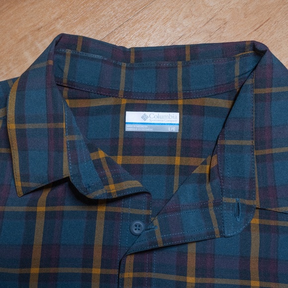 Men's Shirt Checkered Short Sleeve | Columbia Sportswear Size L - Picture 3 of 3